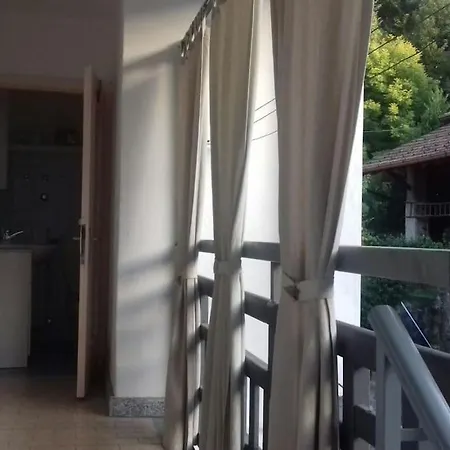 La Corte Senza Tempo * Canonica (Lombardy)
